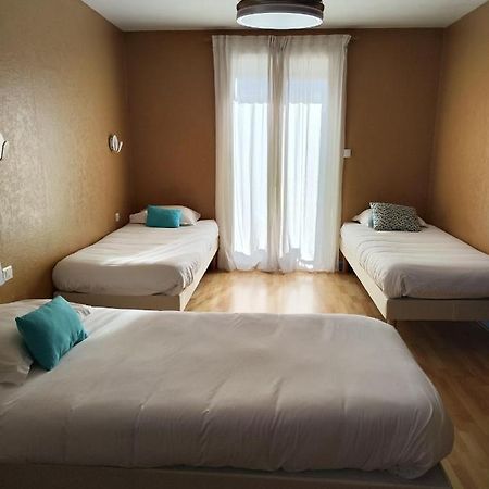 Le Sporting Hotel Beaumont-sur-Leze Екстериор снимка
